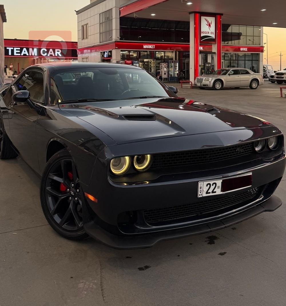 دۆج چالنجەر